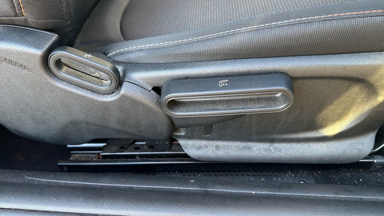 MINI Hatchback 1.5 Cooper Classic II 3dr Petrol Hatchback